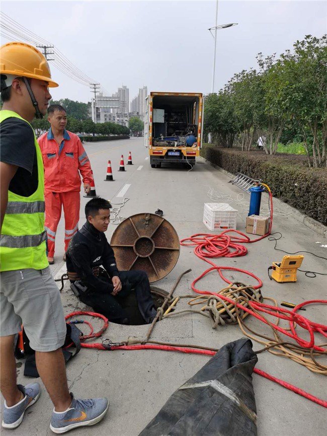 巨鹿翻衬法管道修复技术主要工序
